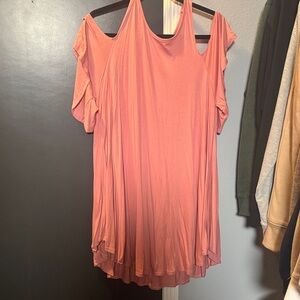 Lyss Loo Peach Cold Shoulder Tunic